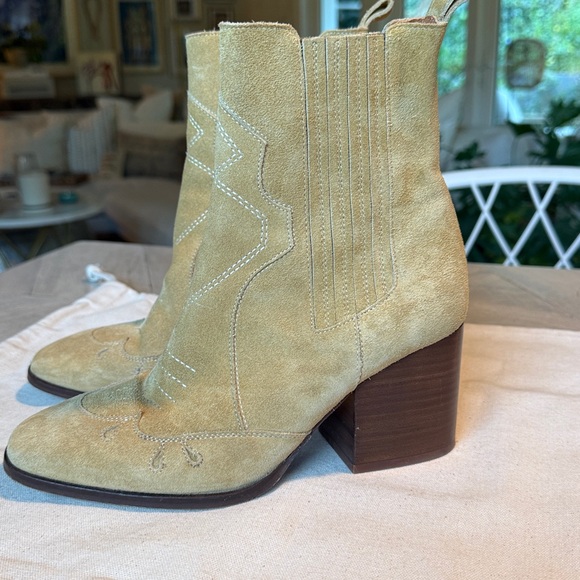 SÉZANE Frankie Mid Heel Boots in Tan Camel Suede Leather sz US 7 / FR 8 EUC - Picture 11 of 15